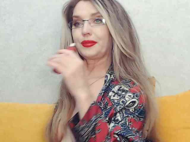 Drakulaura1 webcam