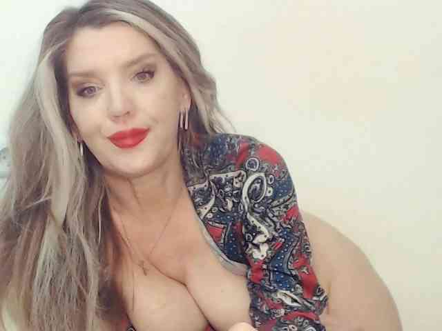 Drakulaura1 webcam