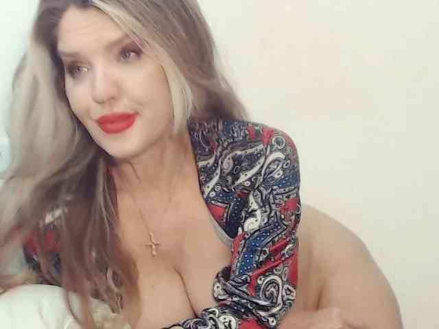 Drakulaura1 webcam