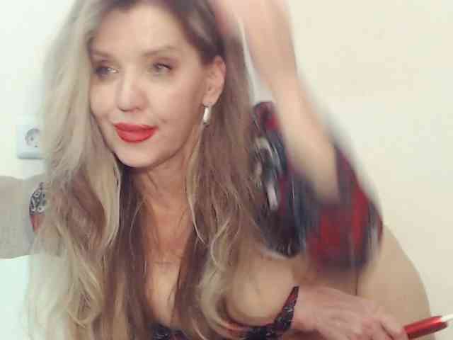 Drakulaura1 webcam