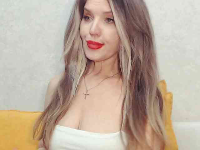 Drakulaura1 webcam