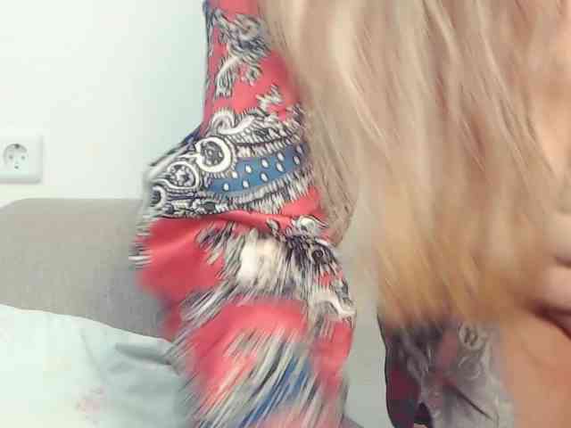 Drakulaura1 webcam
