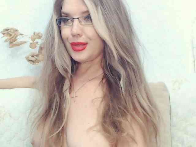 Drakulaura1 webcam