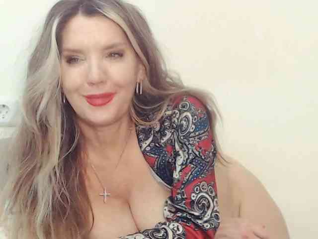 Dit model is nu live. Drakulaura1