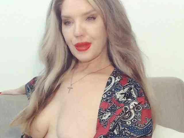 Drakulaura1 webcam
