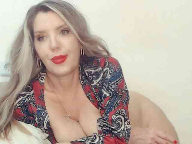 Drakulaura1 webcam