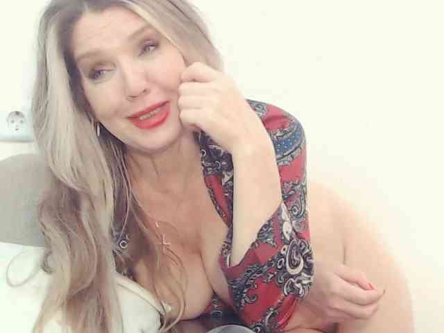 Drakulaura1 webcam