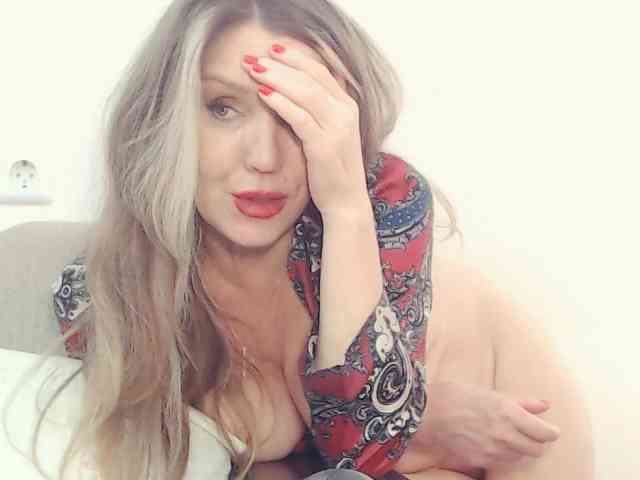 Drakulaura1 webcam