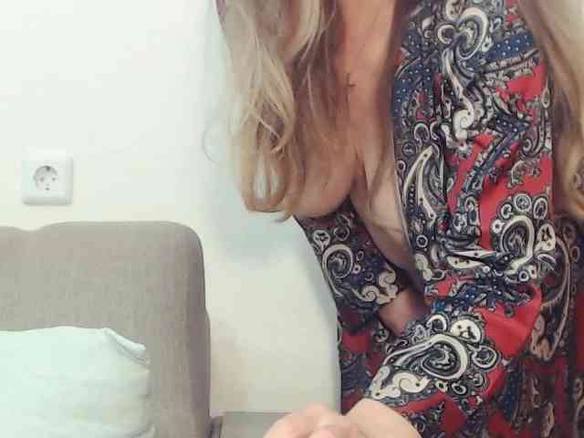 Drakulaura1 webcam