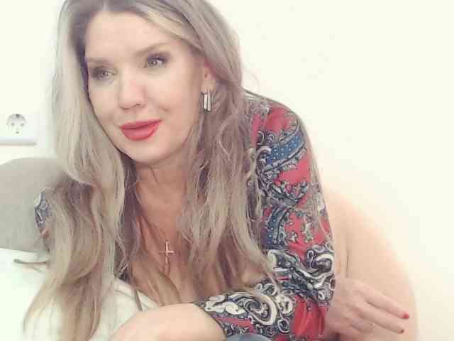 Drakulaura1 webcam