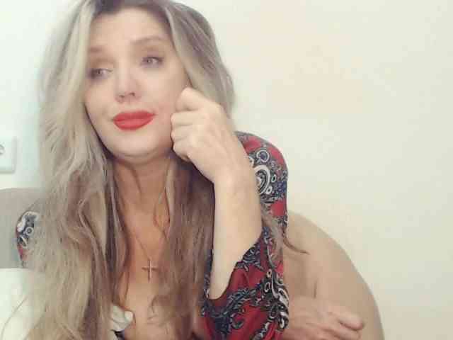 Drakulaura1 webcam