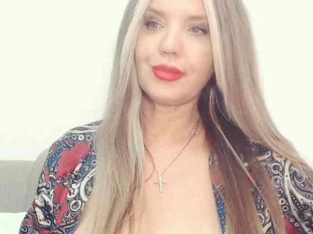 Drakulaura1 webcam