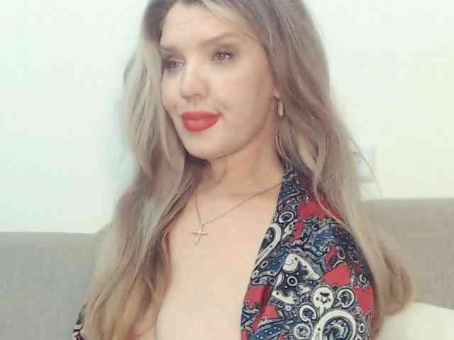 Drakulaura1 webcam