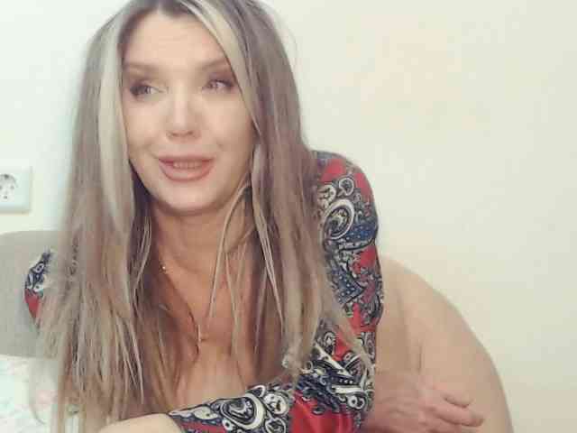 Drakulaura1 webcam