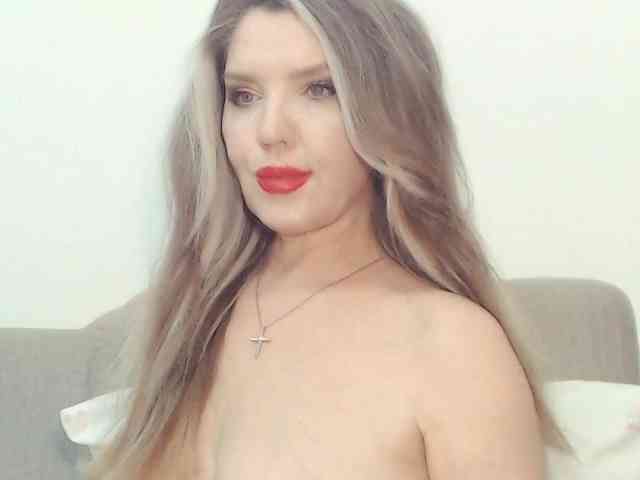 Drakulaura1 webcam