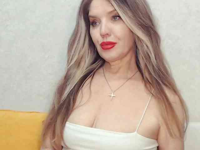 Drakulaura1 webcam