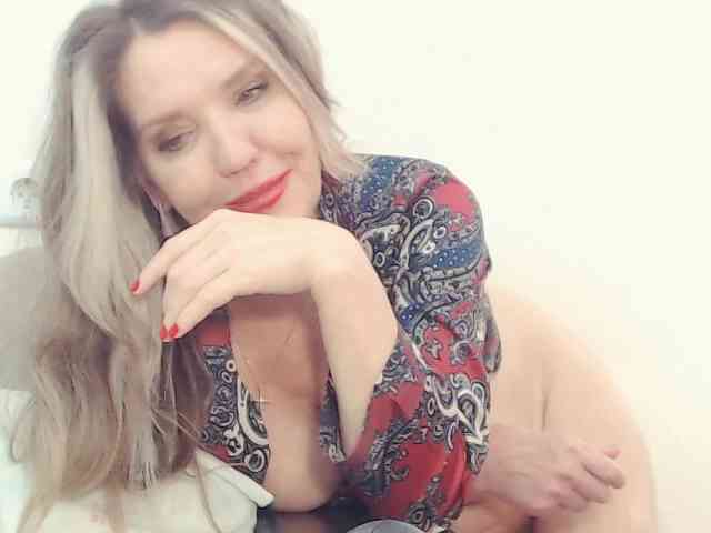 Drakulaura1 webcam