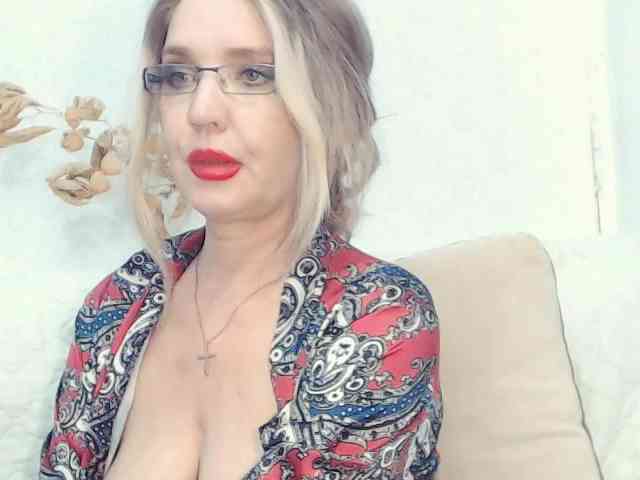 Drakulaura1 webcam