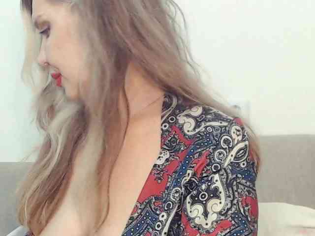 Drakulaura1 webcam