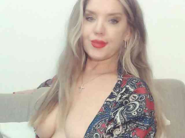 Drakulaura1 webcam