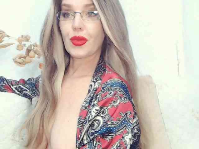Drakulaura1 webcam