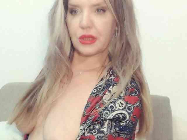 Drakulaura1 webcam