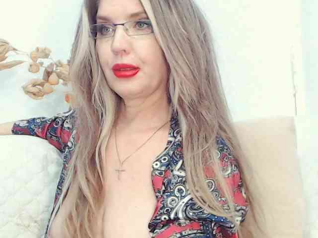 Drakulaura1 webcam