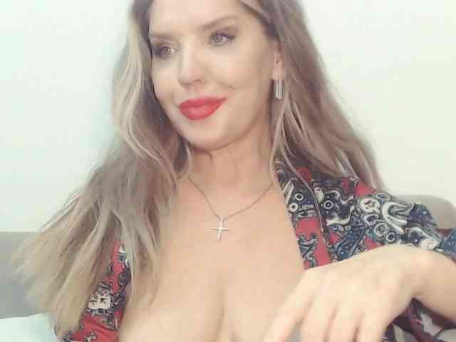 Drakulaura1 webcam