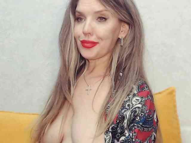 Drakulaura1 webcam