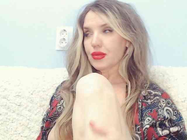 Drakulaura1 webcam