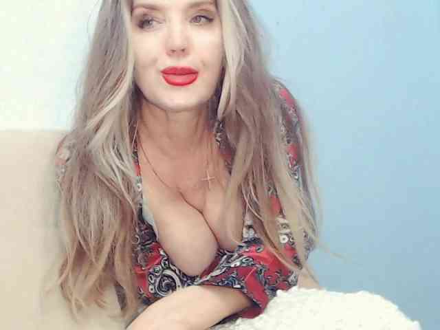Drakulaura1 webcam