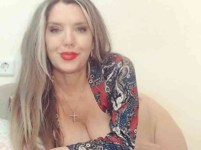 Drakulaura1 webcam