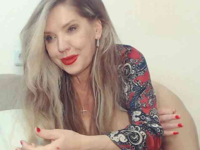 Drakulaura1 webcam