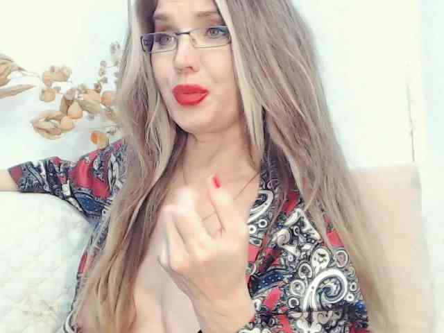 Drakulaura1 webcam