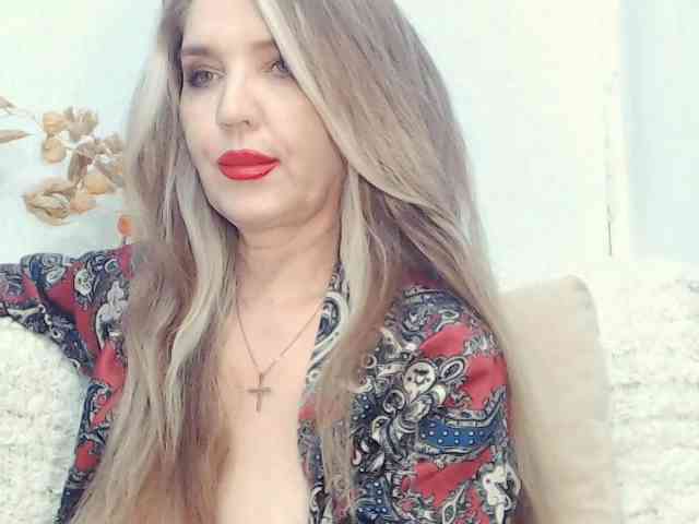 Drakulaura1 webcam