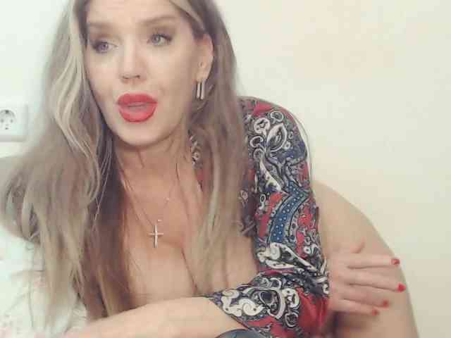 Drakulaura1 webcam