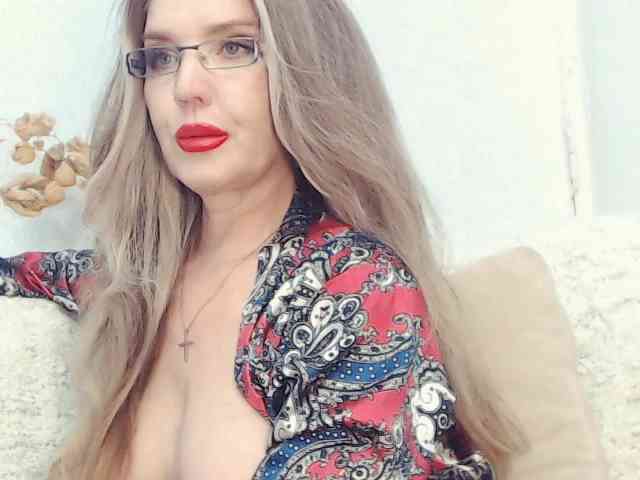 Drakulaura1 webcam