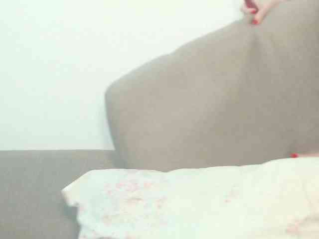 Drakulaura1 Sex Cam Show