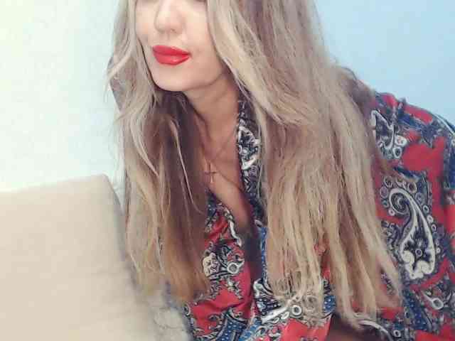 Drakulaura1 webcam