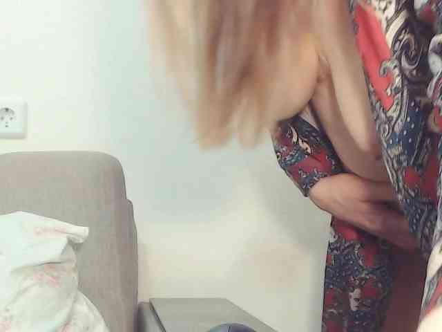 Drakulaura1 webcam