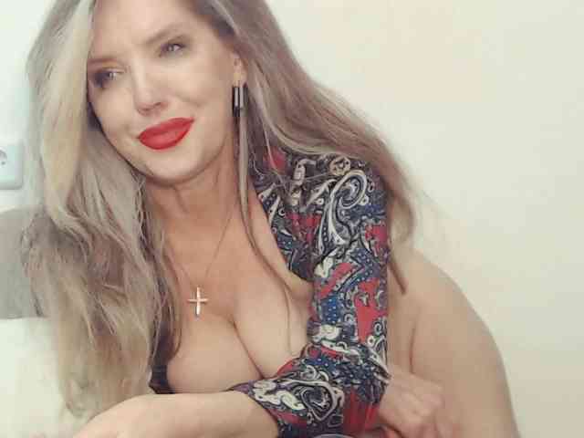 Drakulaura1 webcam