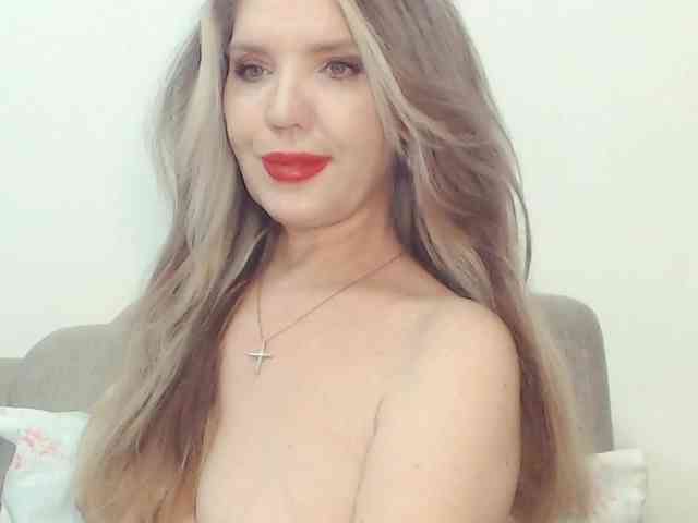 Drakulaura1 webcam