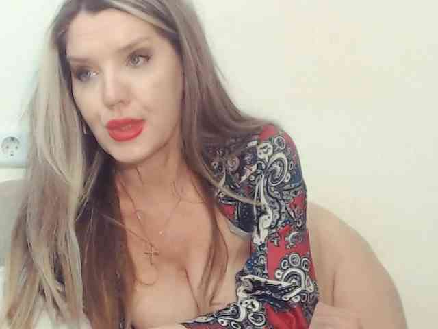 Drakulaura1 webcam