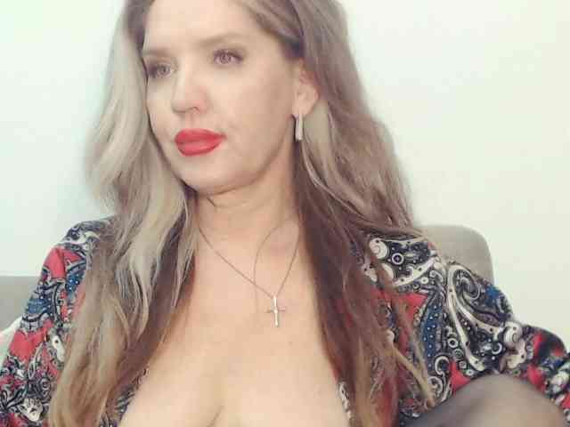 Drakulaura1 webcam