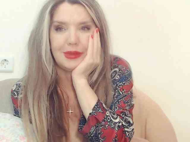 Drakulaura1 webcam