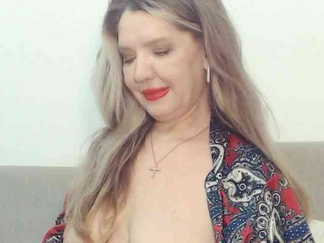 Drakulaura1 webcam