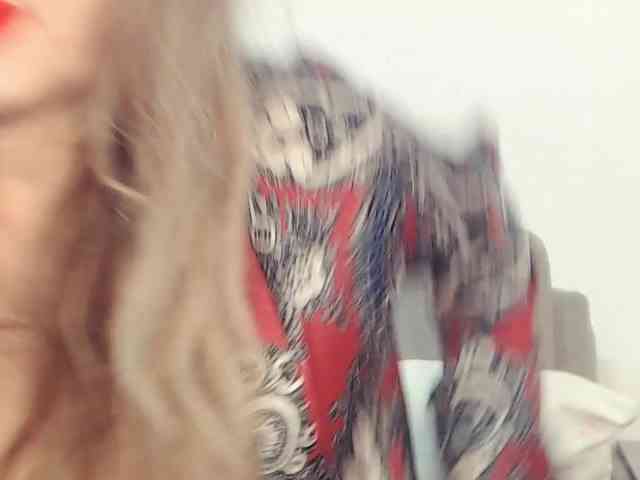 Drakulaura1 Sex Cam Show