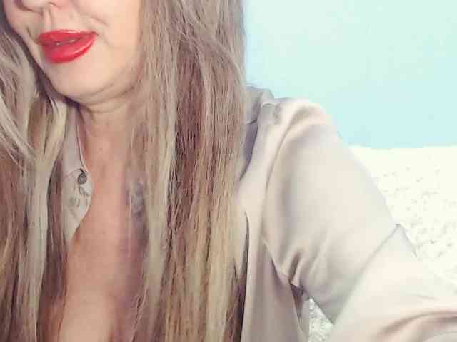 Drakulaura1 webcam