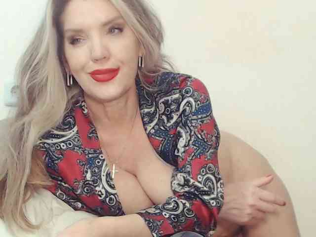 Drakulaura1 webcam