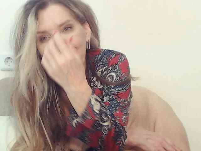 Drakulaura1 webcam